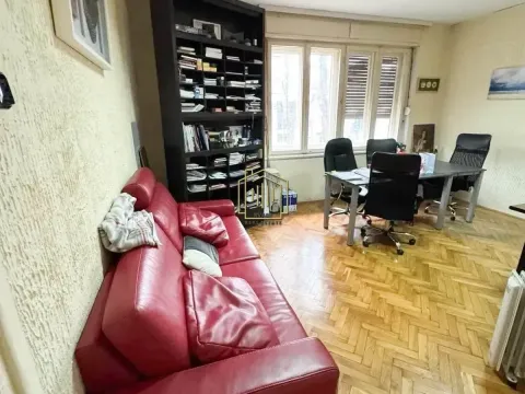 Prodaja, stan, 32m², Podgorica, Crna Gora - image 1