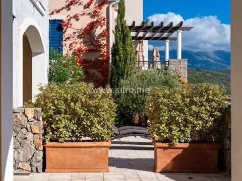 Prodaja, trosoban stan, 190m², Luštica, Tivat - image 28