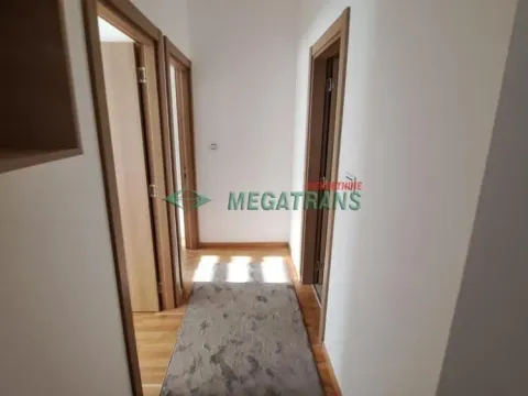 Izdavanje, trosoban stan, 67m², Salajka, Novi Sad Sve Podlokacije - image 9