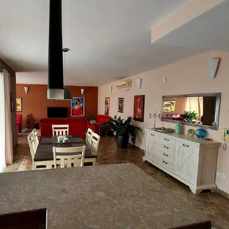 Sale, house, 495m², Bečići, Budva