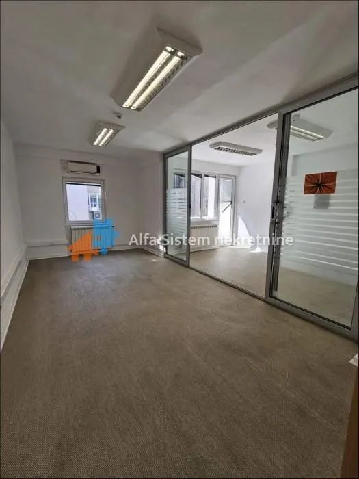 Rent, office space, 300m², Stari Grad, Beograd
