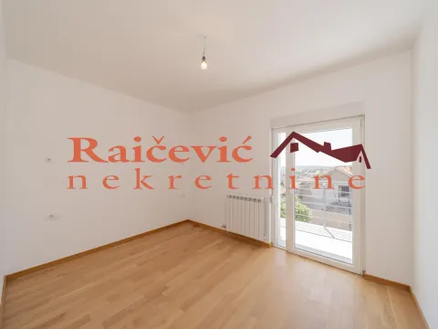 Sale, three bedroom apartment, 82m², Grocka, Beograd - image 10