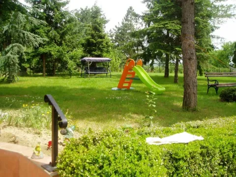 Prodaja, kuća, 360m², Irig, Srbija - image 23