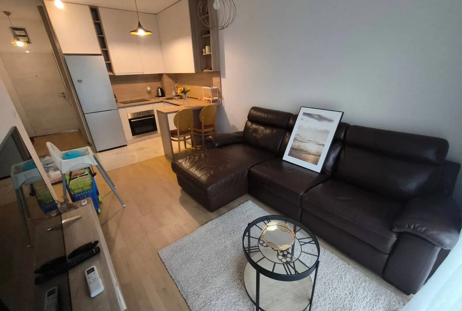 Izdavanje, jednosoban stan, 37m², Central Point, Podgorica