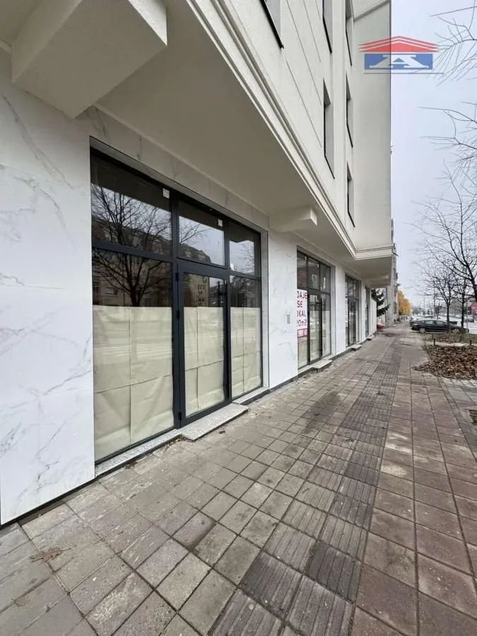 Rent, office space, 220m², Sajmište, Novi Sad