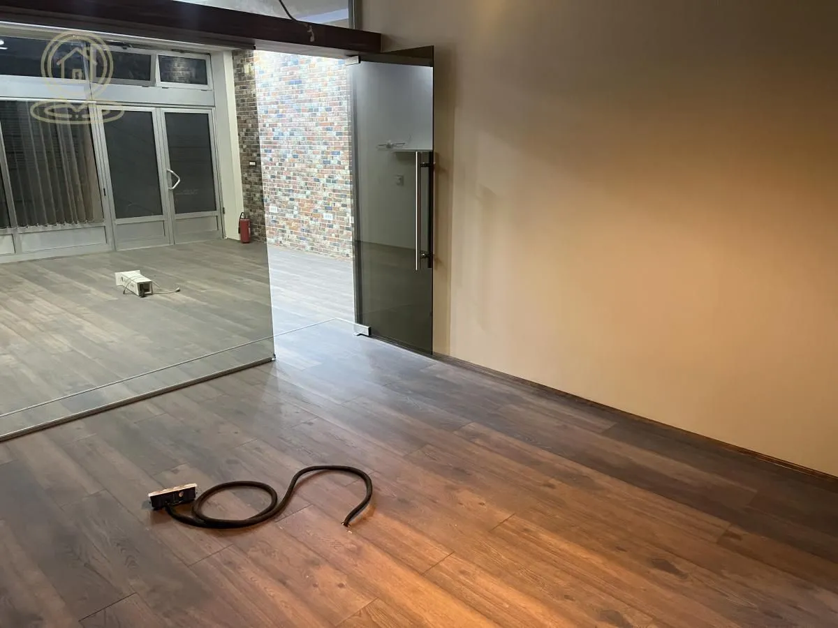 Sale, office space, 116m², Novo naselje, Novi Sad