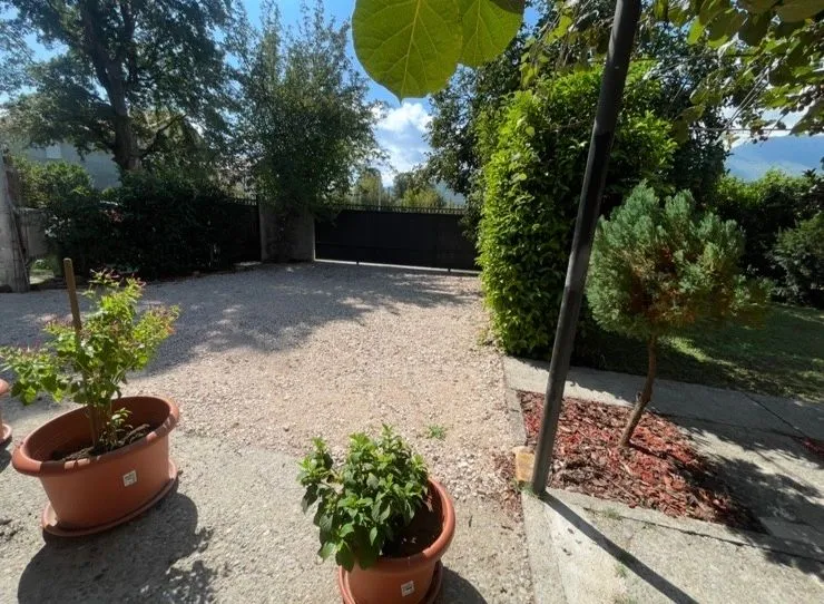 Izdavanje, kuća, 90m², Ćurilac, Danilovgrad