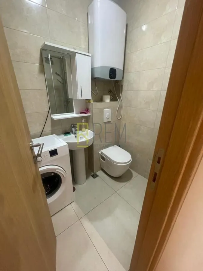 Prodaja, jednosoban stan, 40m², Pobrežje, Podgorica