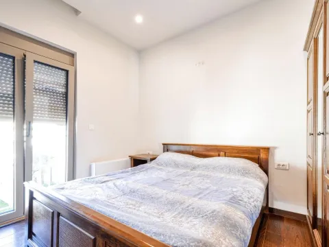 Sale, one bedroom apartment, 57m², Tivat, Crna Gora - image 11