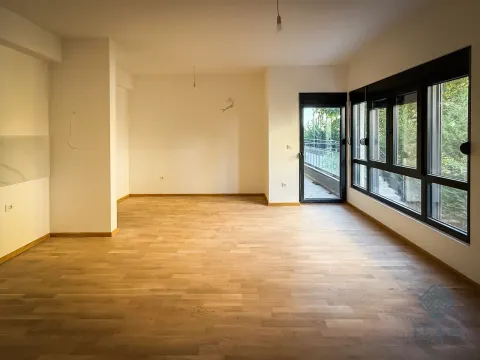 Prodaja, dvosoban stan, 64m², Donja Gorica, Podgorica - image 2