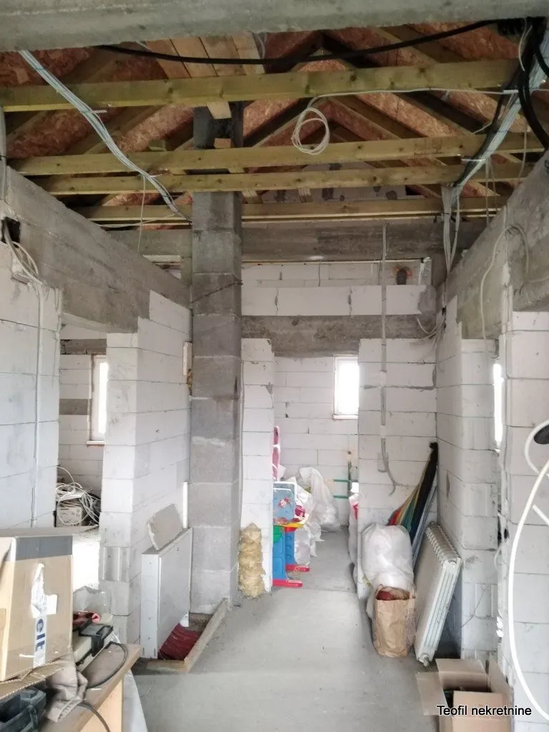 Prodaja, kuća, 220m², Ljig, Srbija