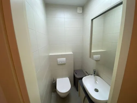 Prodaja, dvosoban stan, 62m², Dobrota, Kotor - image 11
