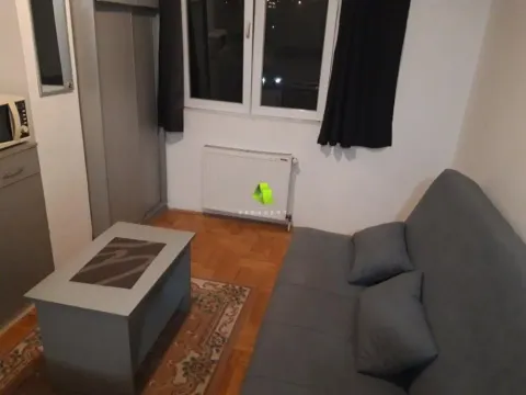 Izdavanje, stan, 20m², Medijana, Niš