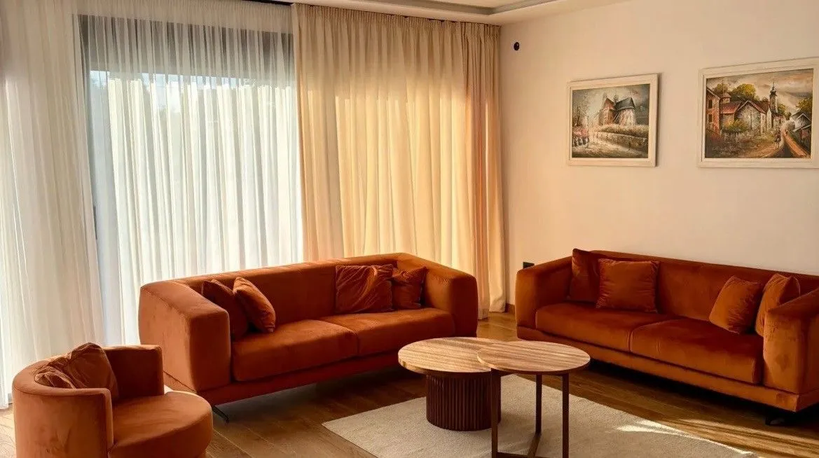 Rent, house, 225m², Gornja Gorica, Podgorica