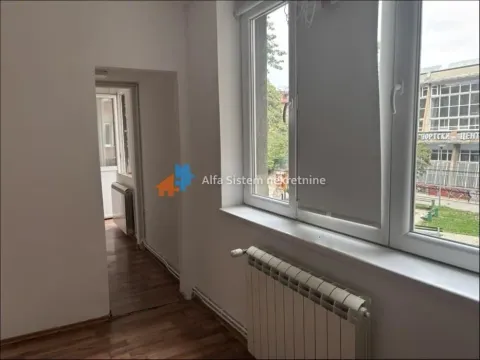 Rent, three bedroom apartment, 80m², Crveni Krst, Beograd - image 7