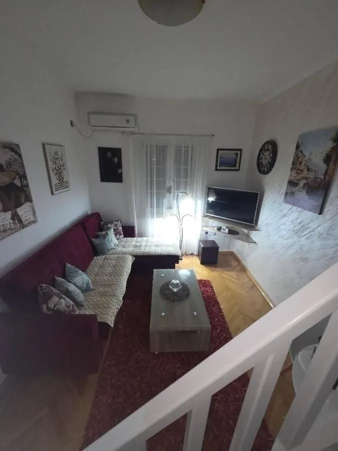 Rent, two bedroom apartment, 43m², Centar, Podgorica