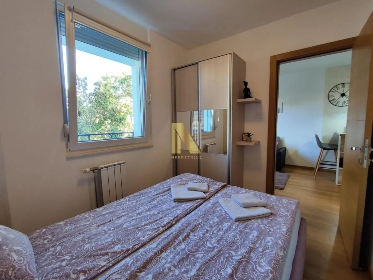 Izdavanje, jednosoban stan, 31m², Socijalno, Novi Sad Sve Podlokacije