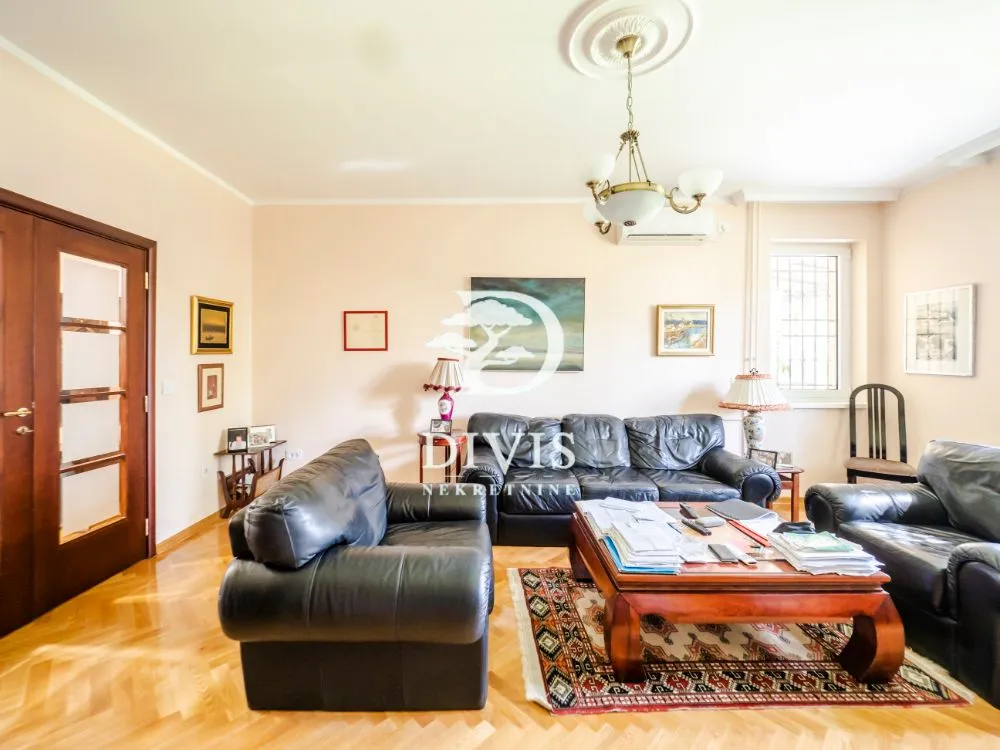 Prodaja, trosoban stan, 98m², Dedinje Sve Podlokacije, Beograd
