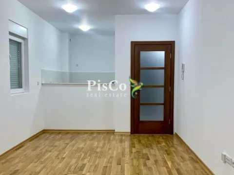 Izdavanje, dvosoban stan, 60m², Tuški Put, Podgorica