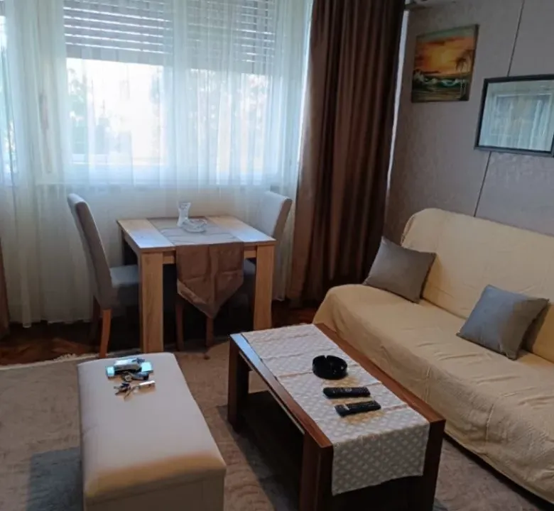 Rent, studio apartment, 30m², Stara Varoš, Podgorica