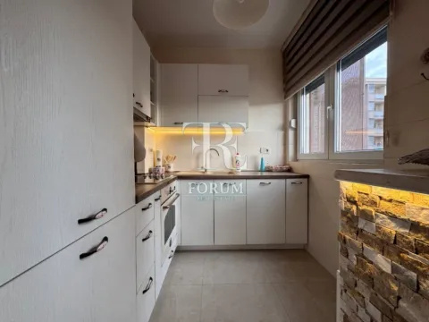 Izdavanje, jednosoban stan, 55m², City Kvart, Podgorica - image 5