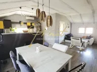 Prodaja, kuća, 148m², Borča 1, Borča Sve Podlokacije - image 1