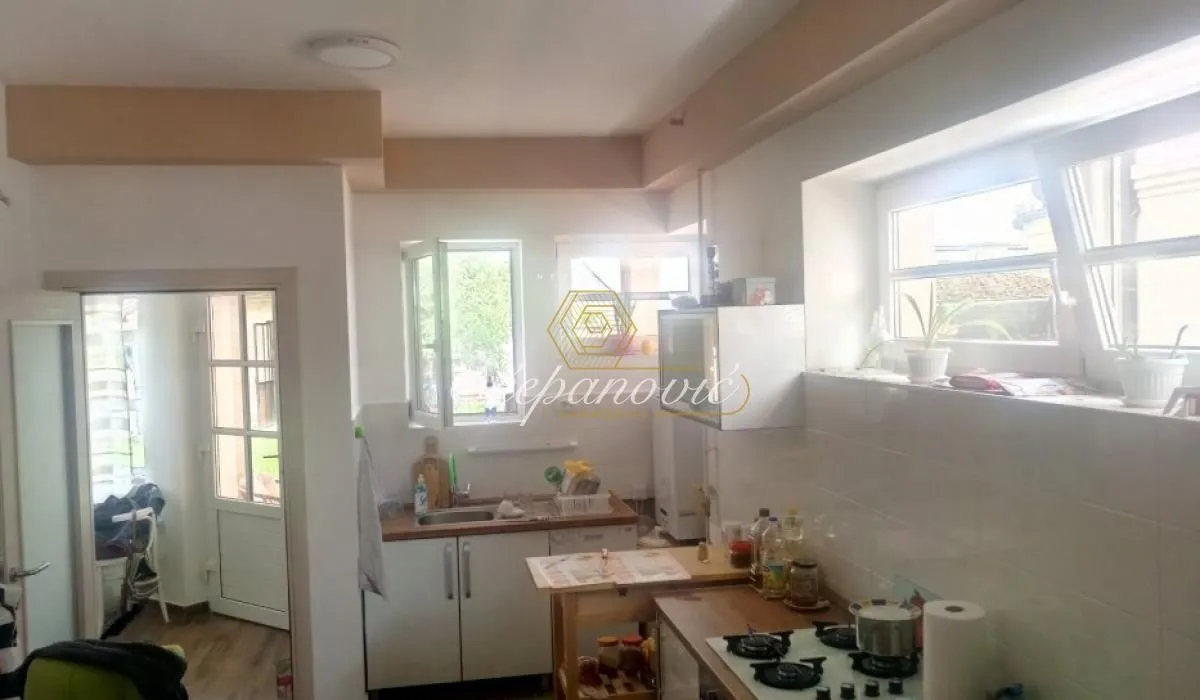 Prodaja, kuća, 168m², Telep, Novi Sad Sve Podlokacije