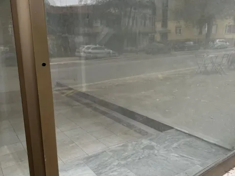 Izdavanje, poslovni prostor, 25m², Medijana, Niš - image 1