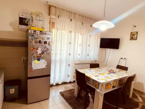 Prodaja, dvosoban stan, 56m², Padinska Skela, Palilula Sve Podlokacije - image 5