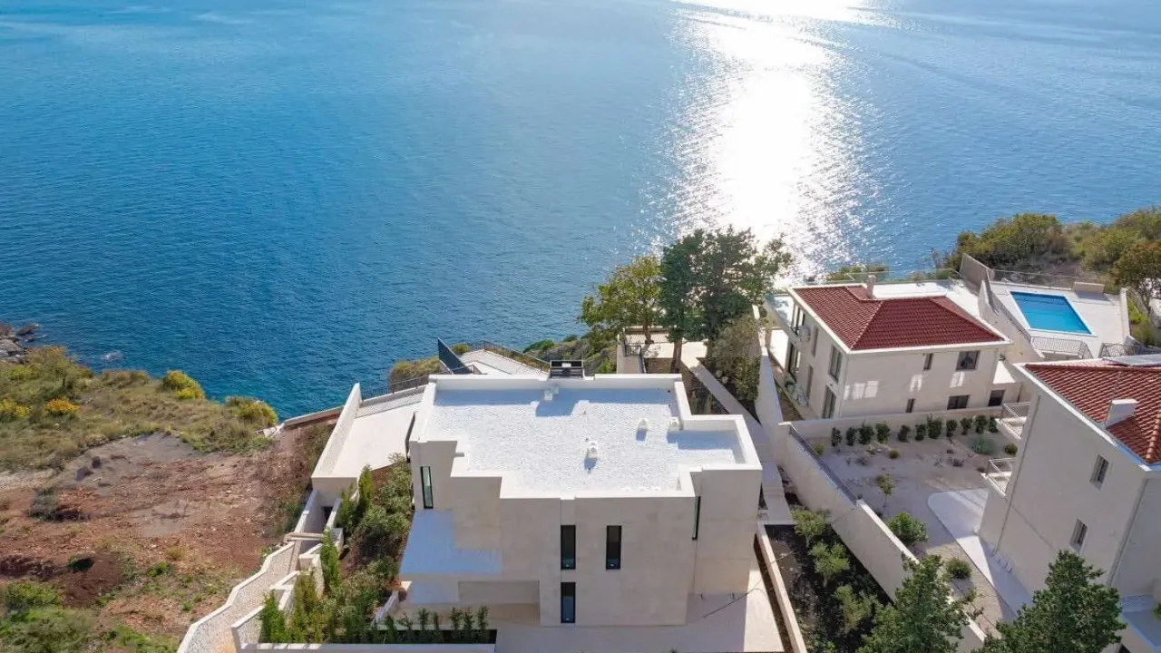 Sale, house, 460m², Skočiđevojka, Budva