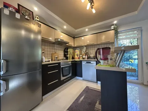 Sale, house, 108m², Alibegovac, Petrovaradin - image 8