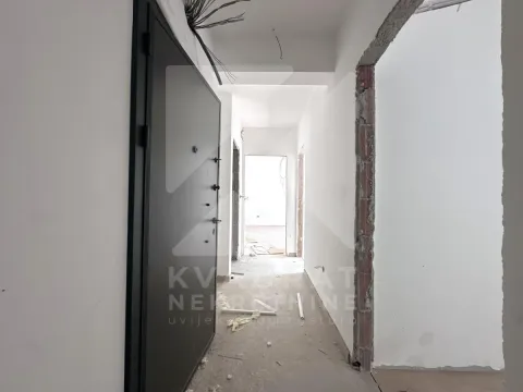 Prodaja, trosoban stan, 67m², Zabjelo, Podgorica - image 23
