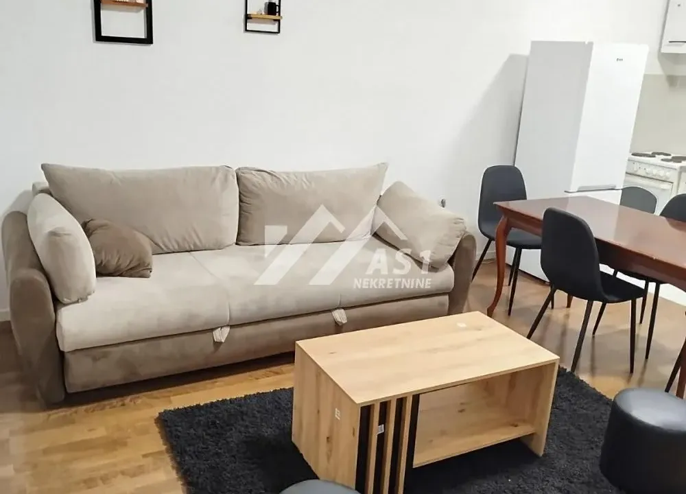 Izdavanje, trosoban stan, 71m², Adice, Novi Sad Sve Podlokacije