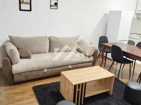 Izdavanje, trosoban stan, 71m², Adice, Novi Sad Sve Podlokacije - image 1