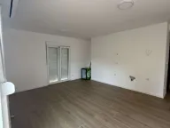 Prodaja, garsonjera, 38m², Bar, Crna Gora - image 2