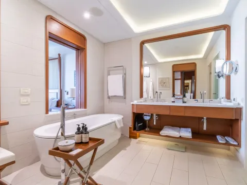 Sale, three bedroom apartment, 252m², Porto Montenegro, Tivat - image 18