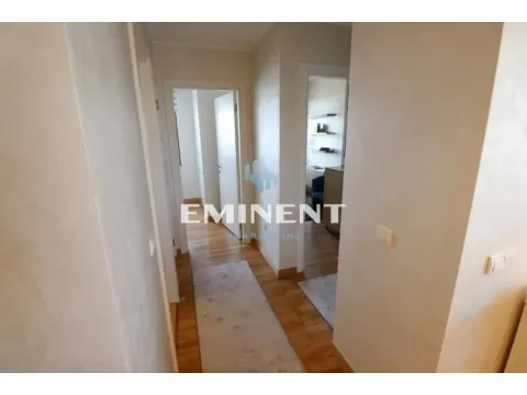 Rent, four bedroom apartment, 91m², Savski Venac, Beograd - image 21