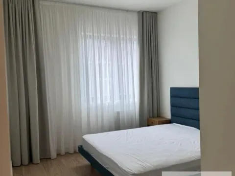 Izdavanje, trosoban stan, 72m², Savski Venac, Beograd - image 9