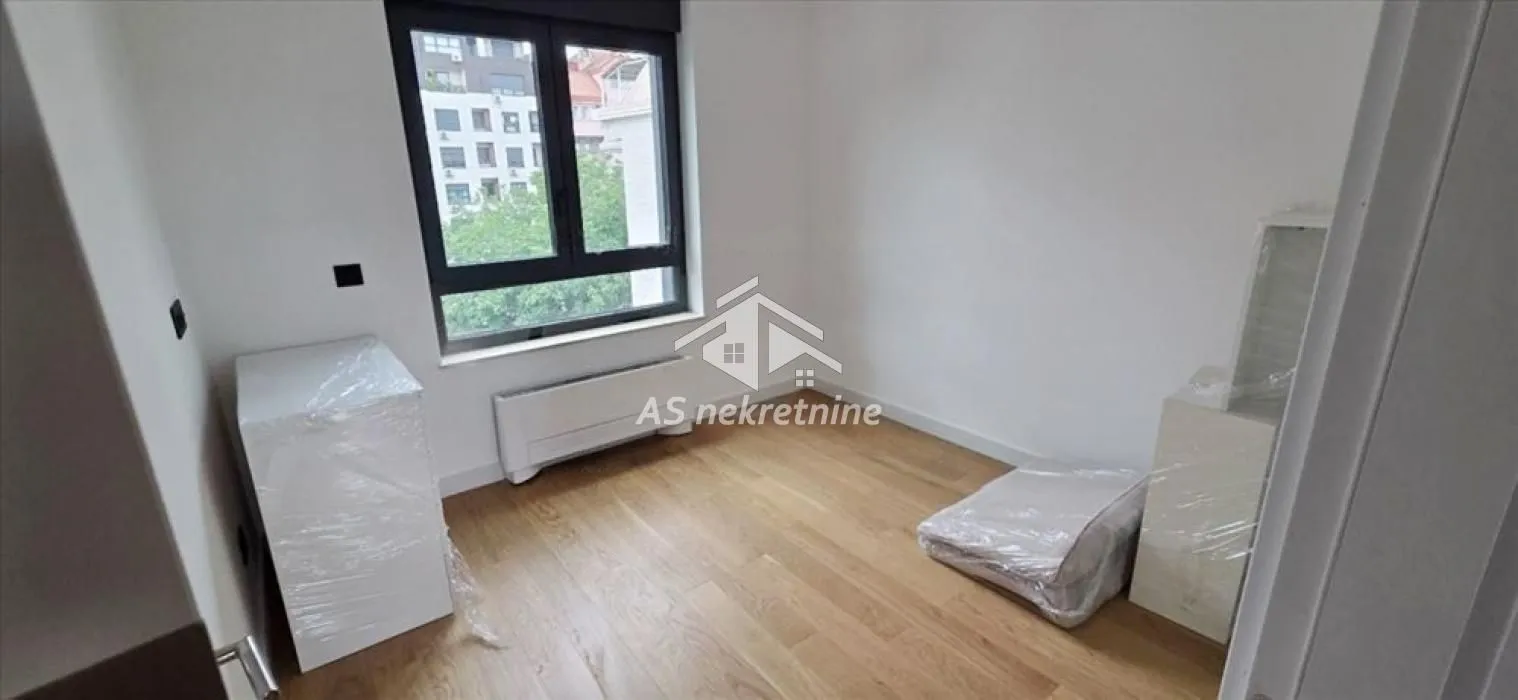 Izdavanje, stan, 66m², Čukarica, Beograd