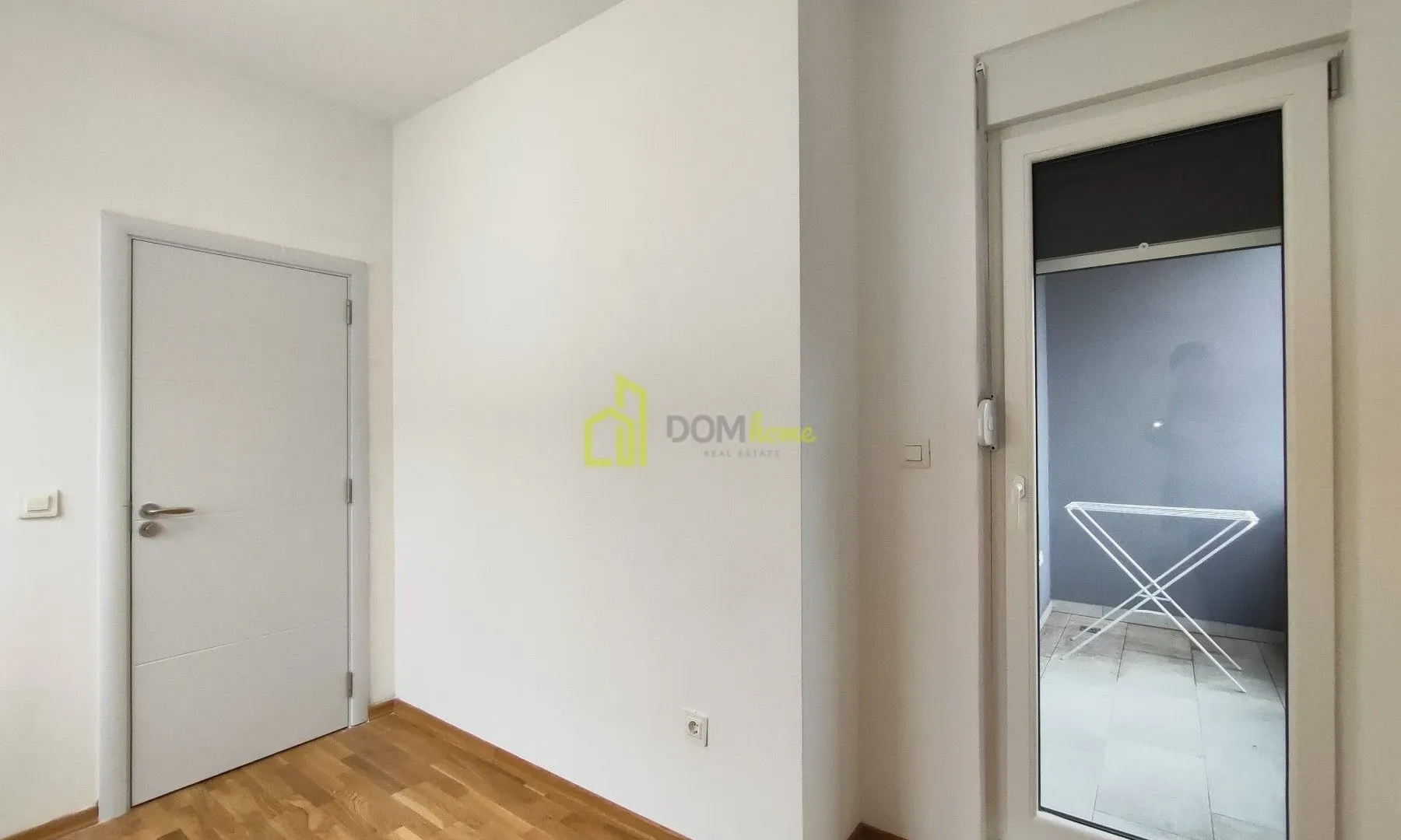 Prodaja, dvosoban stan, 77m², Zabjelo, Podgorica
