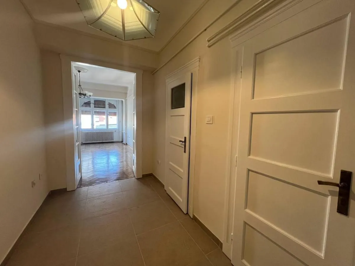 Rent, office space, 38m², Centar, Novi Sad