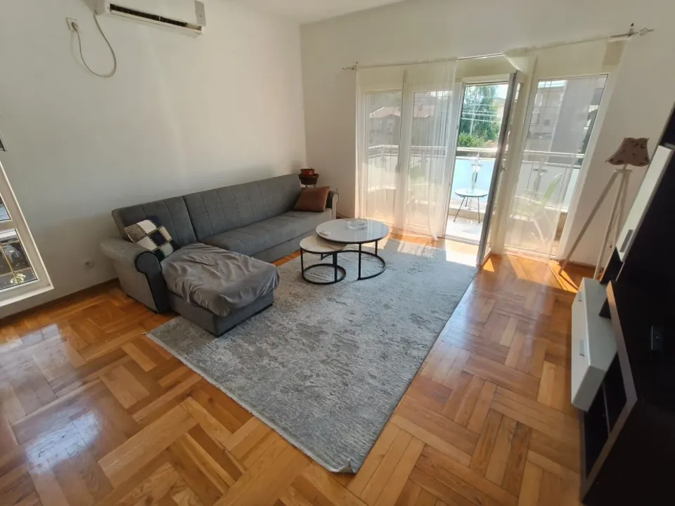 Rent, two bedroom apartment, 90m², Dalmatinska ulica, Podgorica
