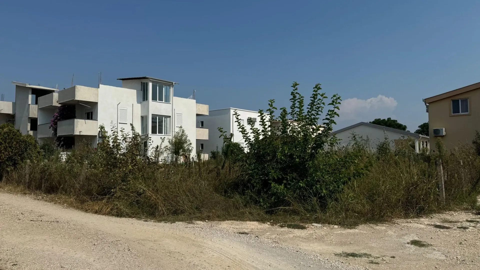 Prodaja, plac, 650m², Ulcinj, Crna Gora