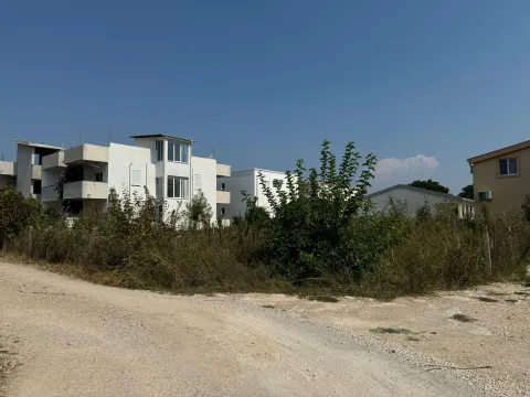Prodaja, plac, 650m², Ulcinj, Crna Gora - image 3