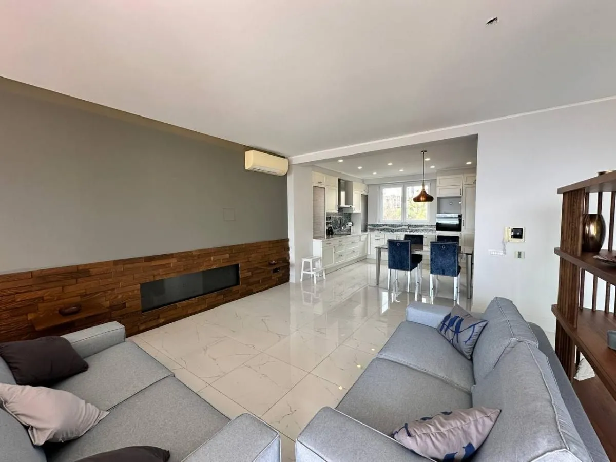 Sale, two bedroom apartment, 131m², Bečići, Budva