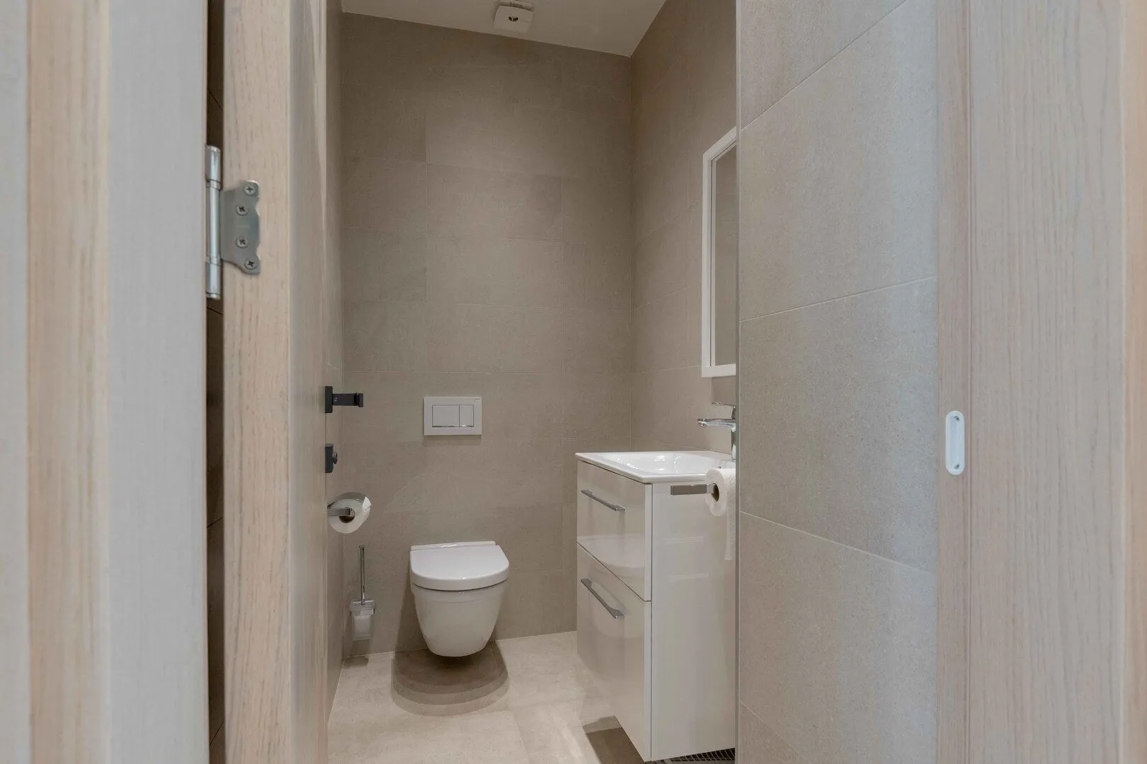 Prodaja, kuća, 204m², Podkošljun, Budva