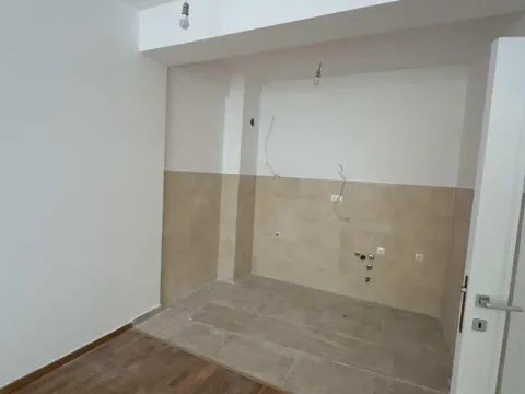 Sale, one bedroom apartment, 45m², Zabjelo, Podgorica - image 4
