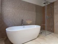 Prodaja, jednosoban stan, 64m², Kotor, Crna Gora - image 17