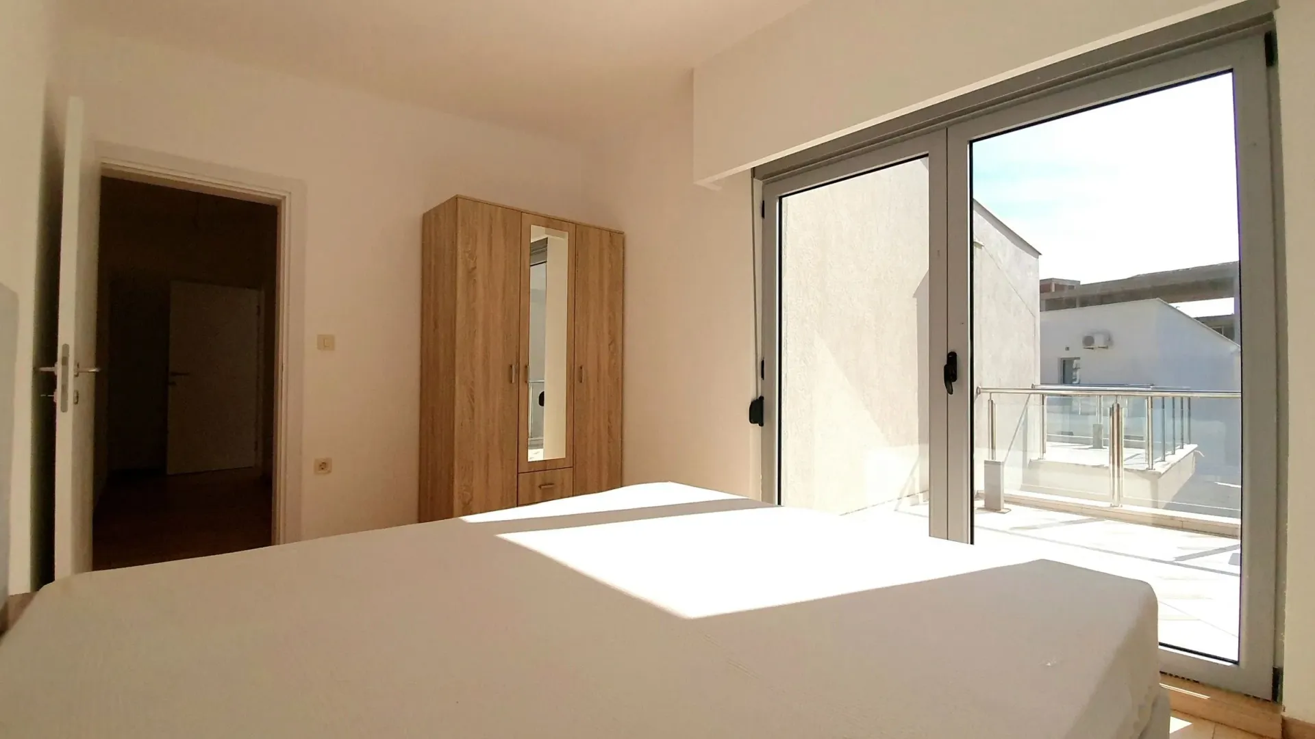 Sale, three bedroom apartment, 171m², Petrovac, Budva