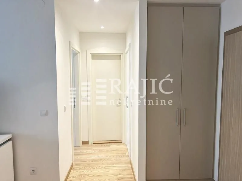 Rent, two bedroom apartment, 55m², Savski Venac, Beograd